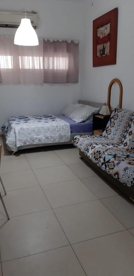 Guest House Orlihome Хайфа Экстерьер фото