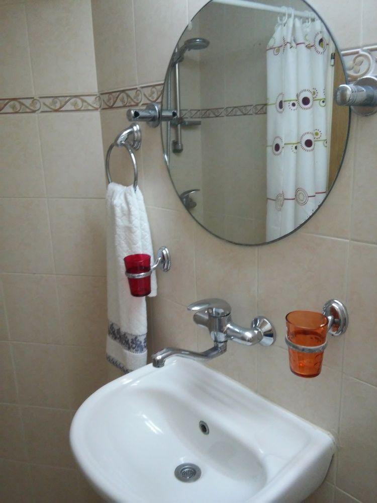 Guest House Orlihome Хайфа Экстерьер фото